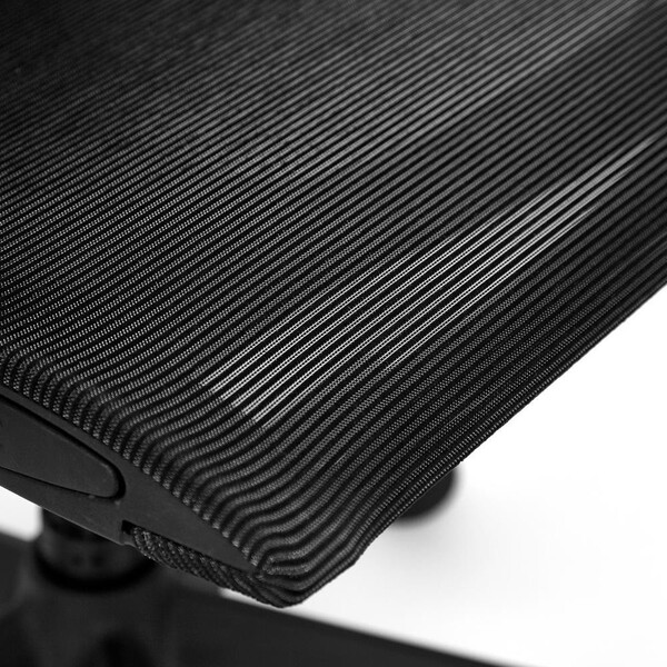 Кресло офисное «Oliver» (Чёрная ткань) фото № 17