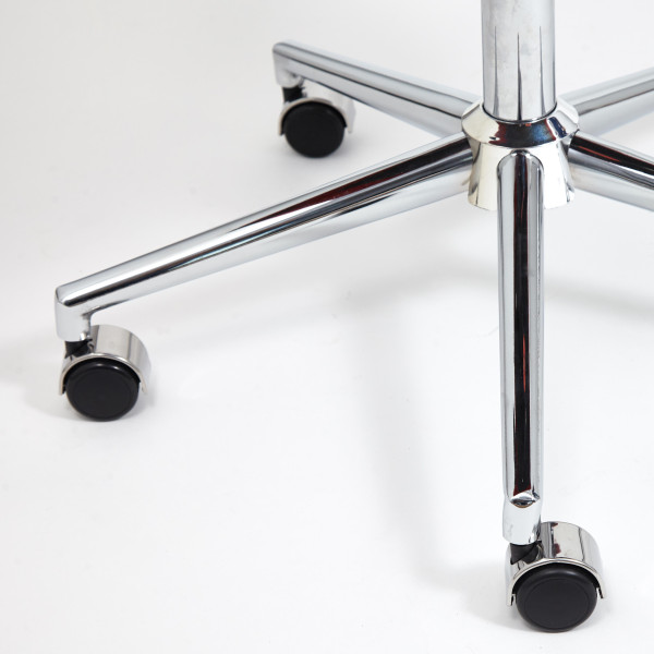 Кресло офисное «Modena» (хром флок, синий, 32) фото № 11