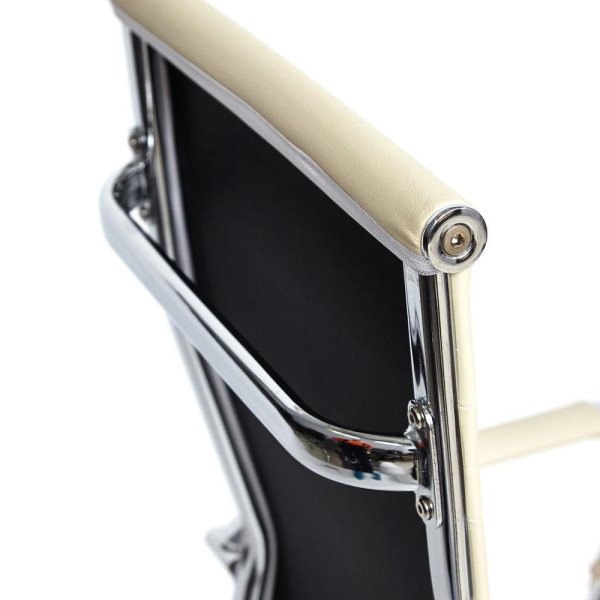 Кресло офисное TetChair «Urban» (Искусств. бежевая кожа) фото № 14