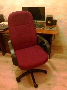Кресло офисное TetChair CH 747 (Искусственная красная кожа) в Санкт-Петербурге фото покупателя №1