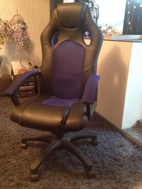 Кресло компьютерное «Рейсер» (Racer) (Искусственная черная кожа + синяя сетка) в Санкт-Петербурге фото покупателя №2