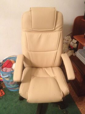 Кресло «Бергамо» (Bergamo) (Искусственная бежевая кожа) в Санкт-Петербурге фото покупателя №2