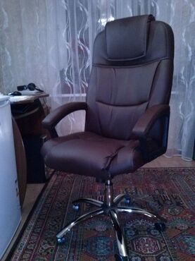 Кресло «Бергамо» (Bergamo) (Искусственная бежевая кожа) в Санкт-Петербурге фото покупателя №3